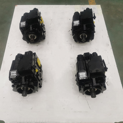 Czarna pompa tłokowa Highland o zmiennym wydatku hydraulicznym